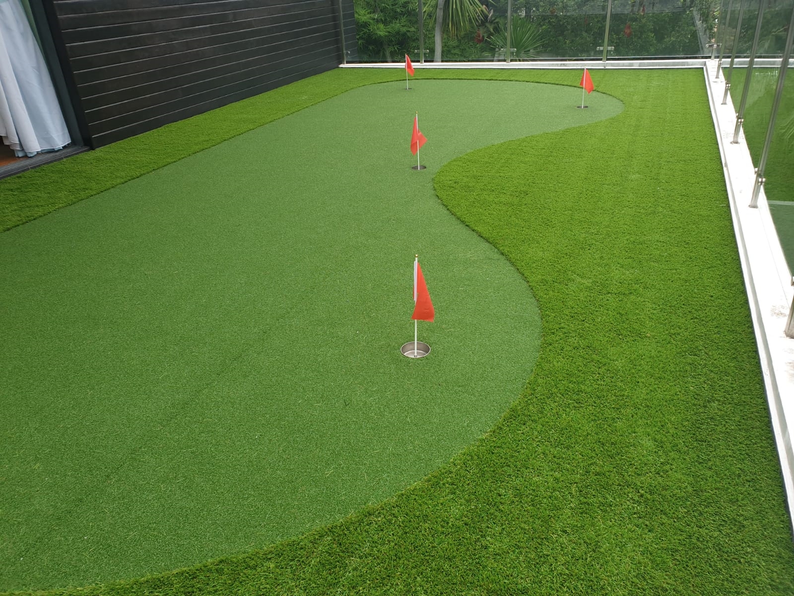 Grass carpet - Golf green, putting green, artificial grass, fake grass, outdoor grass, garden grass, lawn grass, event grass, exhibition grass, putting green grass