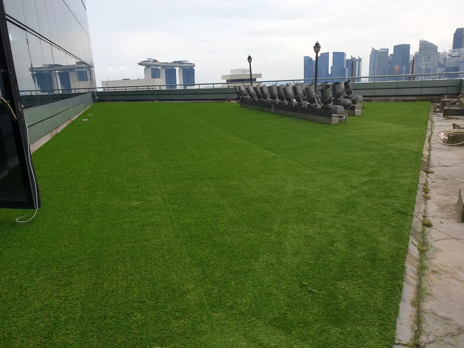Grass carpet - Sierra Deluxe, artificial grass, fake grass, Tigerturf, outdoor grass, garden grass, lawn grass, event grass, exhibition grass, Astroturf, budget grass